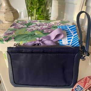 Elegant Navy Wristlet NWT